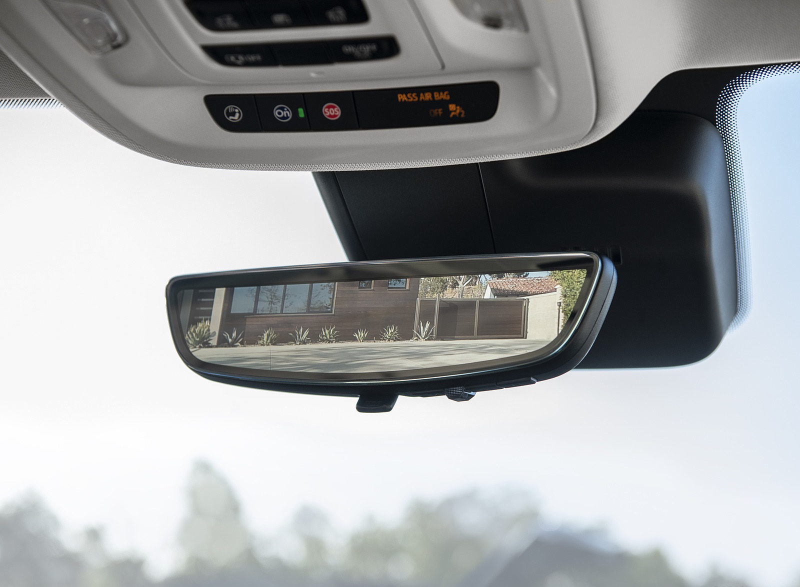 2021 Buick Envision Avenir Digital Rear View Mirror Wallpapers #36 of 46