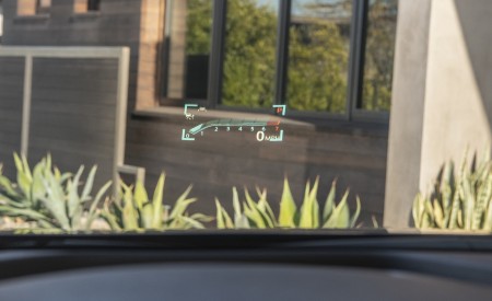 2021 Buick Envision Avenir Interior Head-Up Display Wallpapers 450x275 (23)