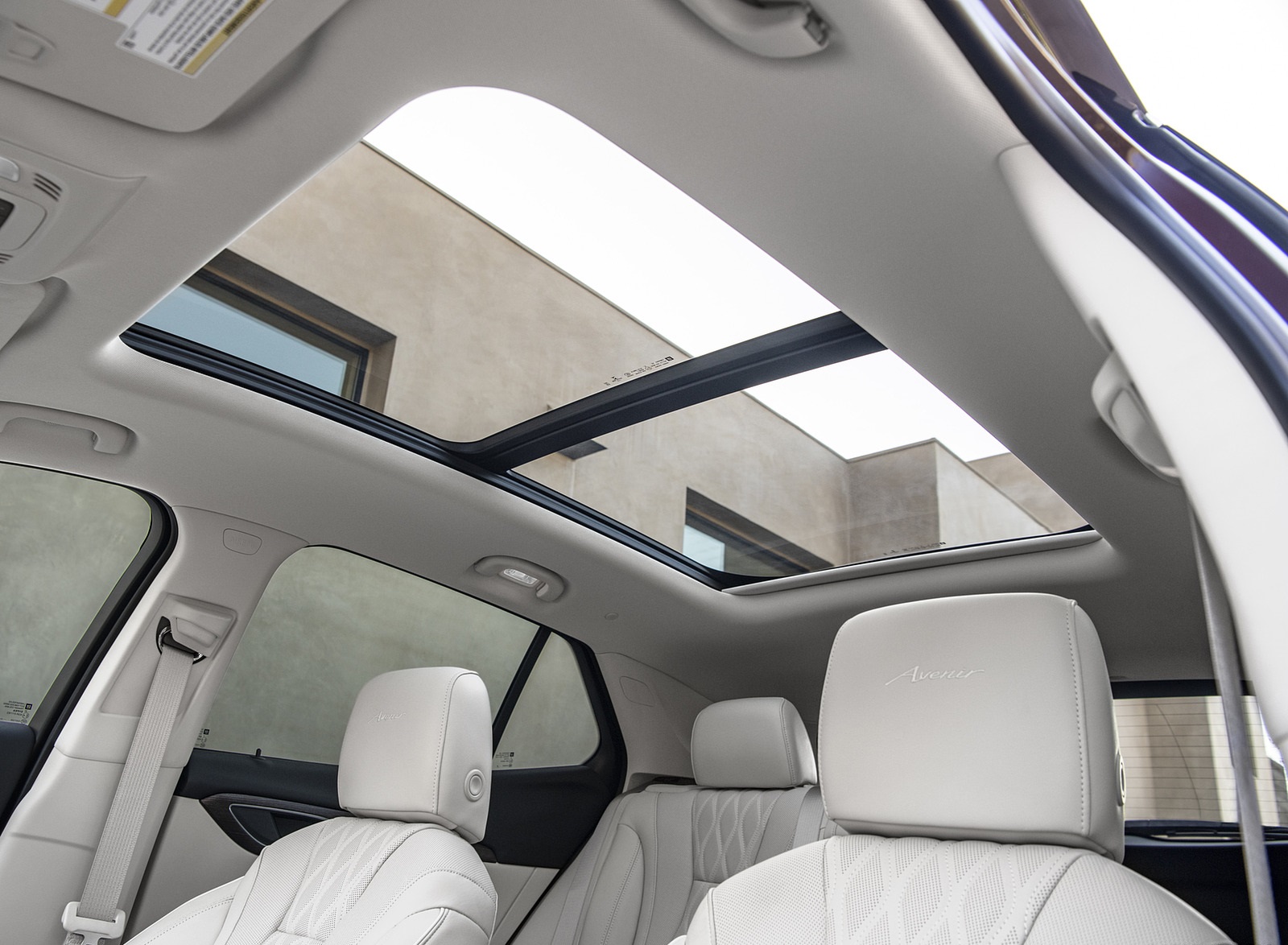 2021 Buick Envision Avenir Panoramic Roof Wallpapers #41 of 46