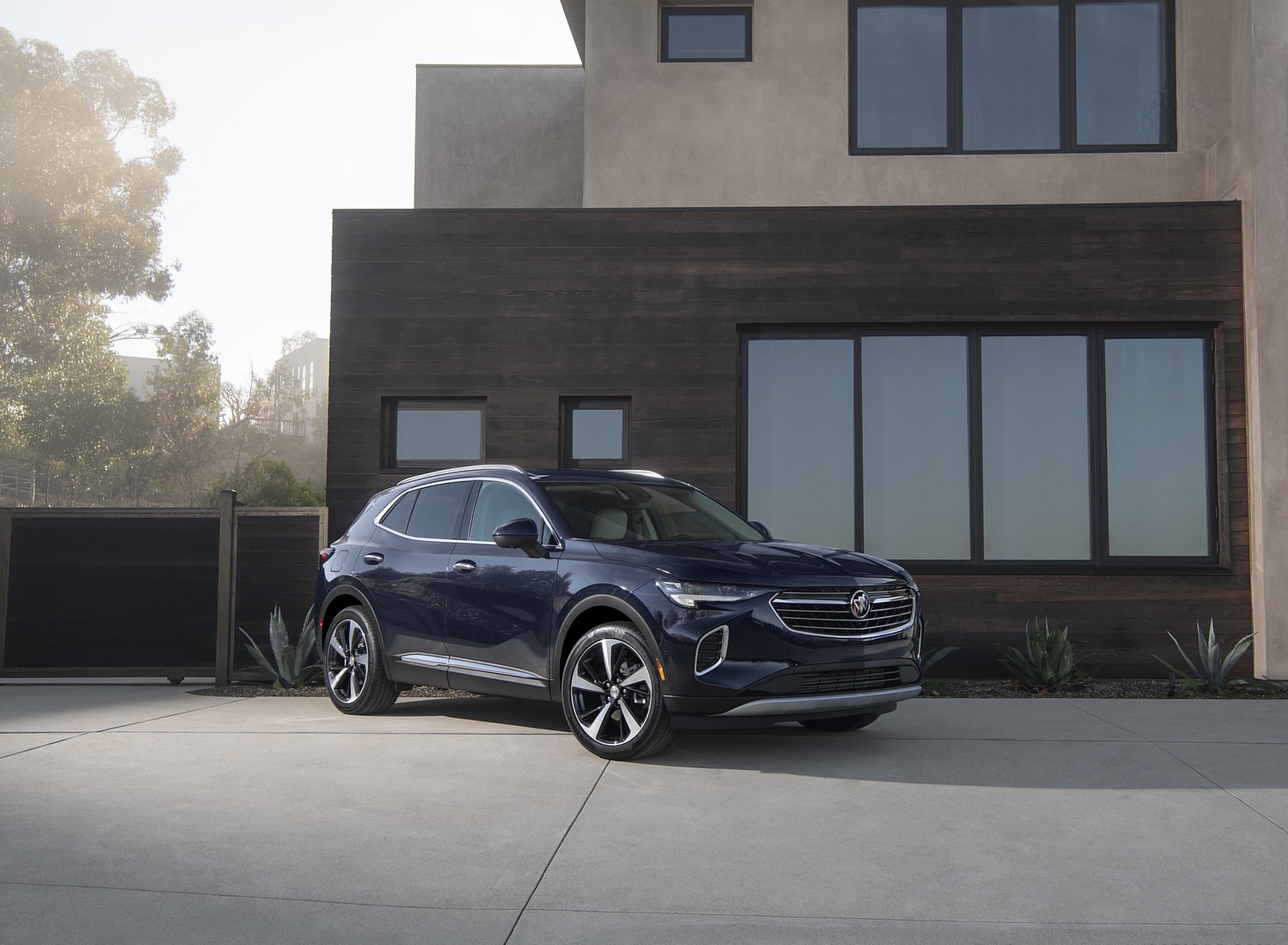 2021 Buick Envision Front Three-Quarter Wallpapers (5)
