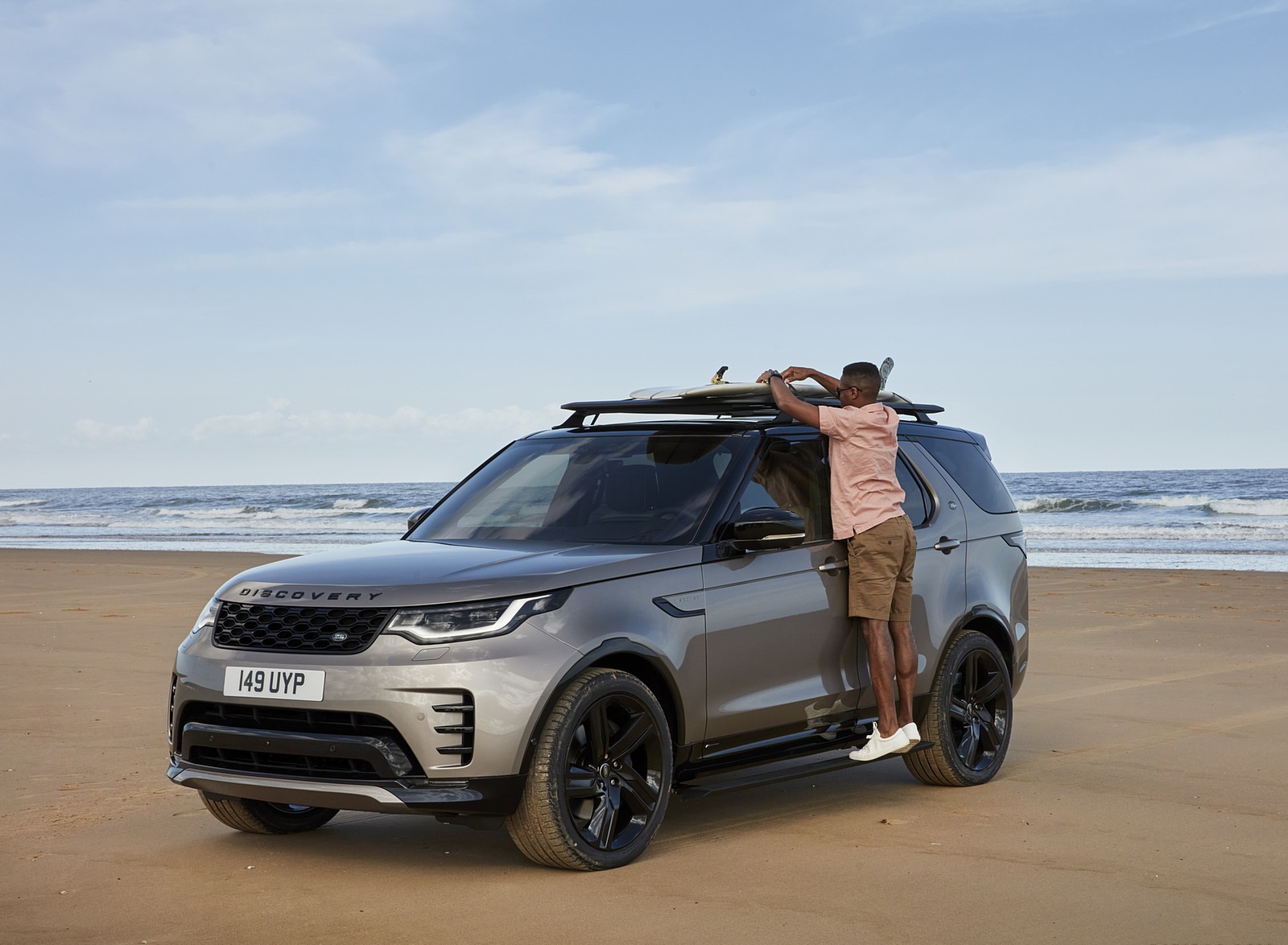 2021 Land Rover Discovery Front Three-Quarter Wallpapers #22 of 68