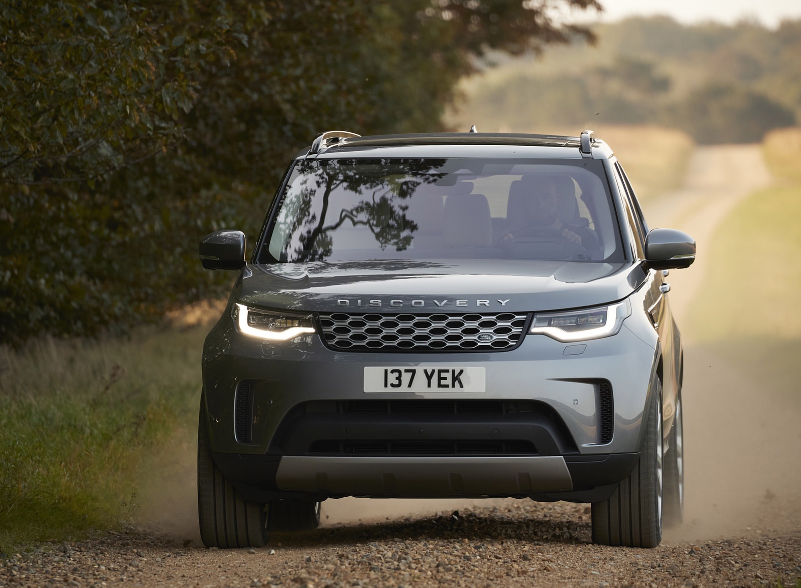 2021 Land Rover Discovery Front Wallpapers (7)