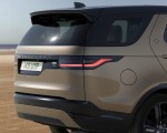 2021 Land Rover Discovery Tail Light Wallpapers 150x120