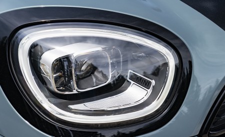 2021 MINI Cooper S Countryman ALL4 Headlight Wallpapers 450x275 (51)