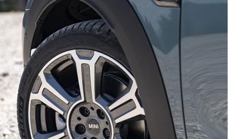 2021 MINI Cooper S Countryman ALL4 Wheel Wallpapers 450x275 (54)