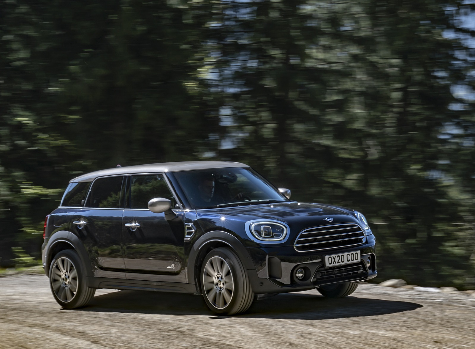 2021 MINI Countryman ALL4 Front Three-Quarter Wallpapers (7)