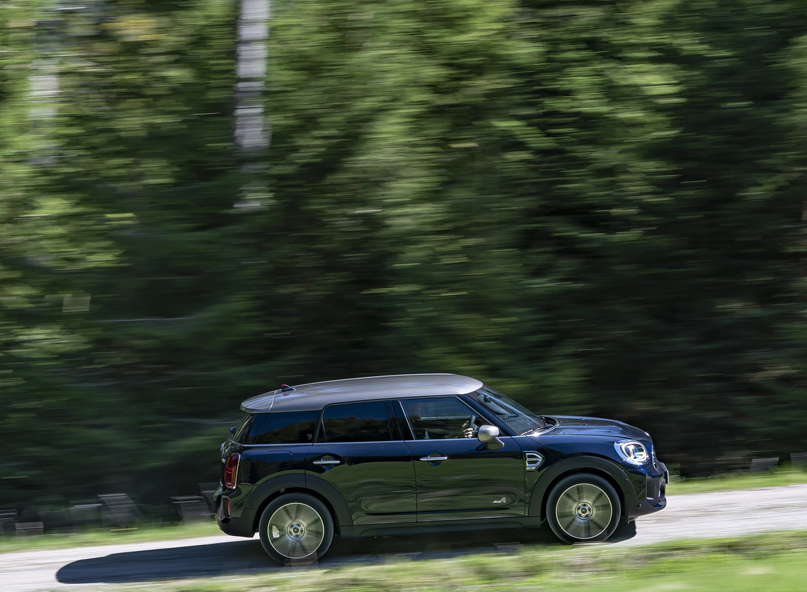 2021 MINI Countryman ALL4 Side Wallpapers #13 of 41