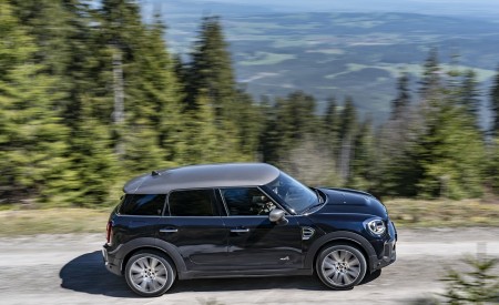 2021 MINI Countryman ALL4 Side Wallpapers 450x275 (15)