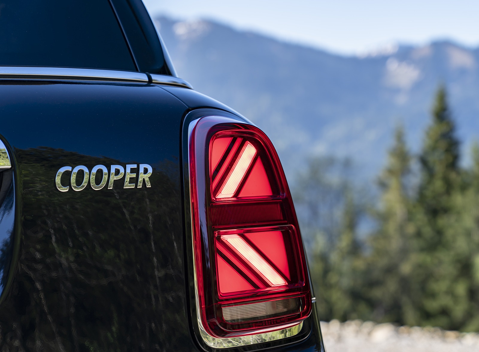 2021 MINI Countryman ALL4 Tail Light Wallpapers #29 of 41