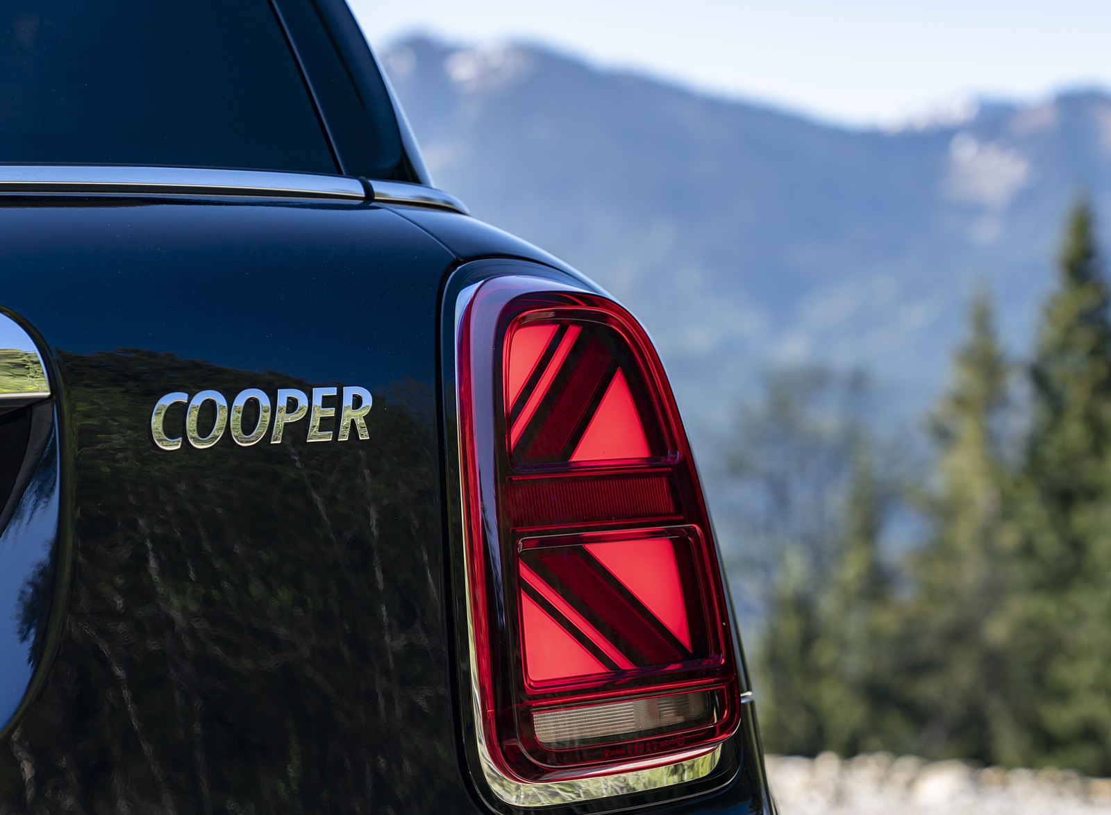 2021 MINI Countryman ALL4 Tail Light Wallpapers #30 of 41