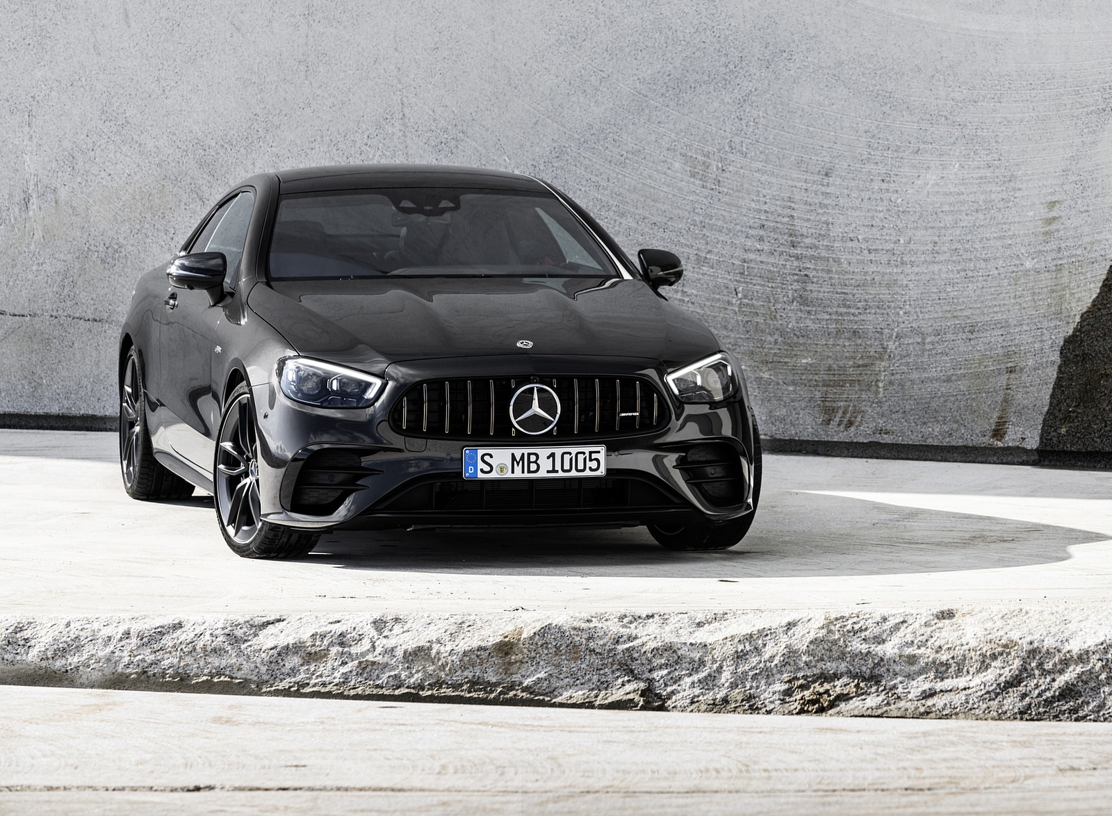 2021 Mercedes-AMG E 53 Coupe (Color: Graphite Grey Metallic) Front Wallpapers #27 of 37