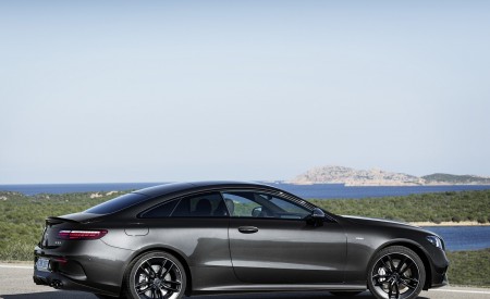 2021 Mercedes-AMG E 53 Coupe (Color: Graphite Grey Metallic) Side Wallpapers 450x275 (23)