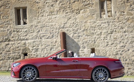 2021 Mercedes-Benz E 450 4MATIC Cabriolet (Color: Patagonia Red) Side Wallpapers 450x275 (15)