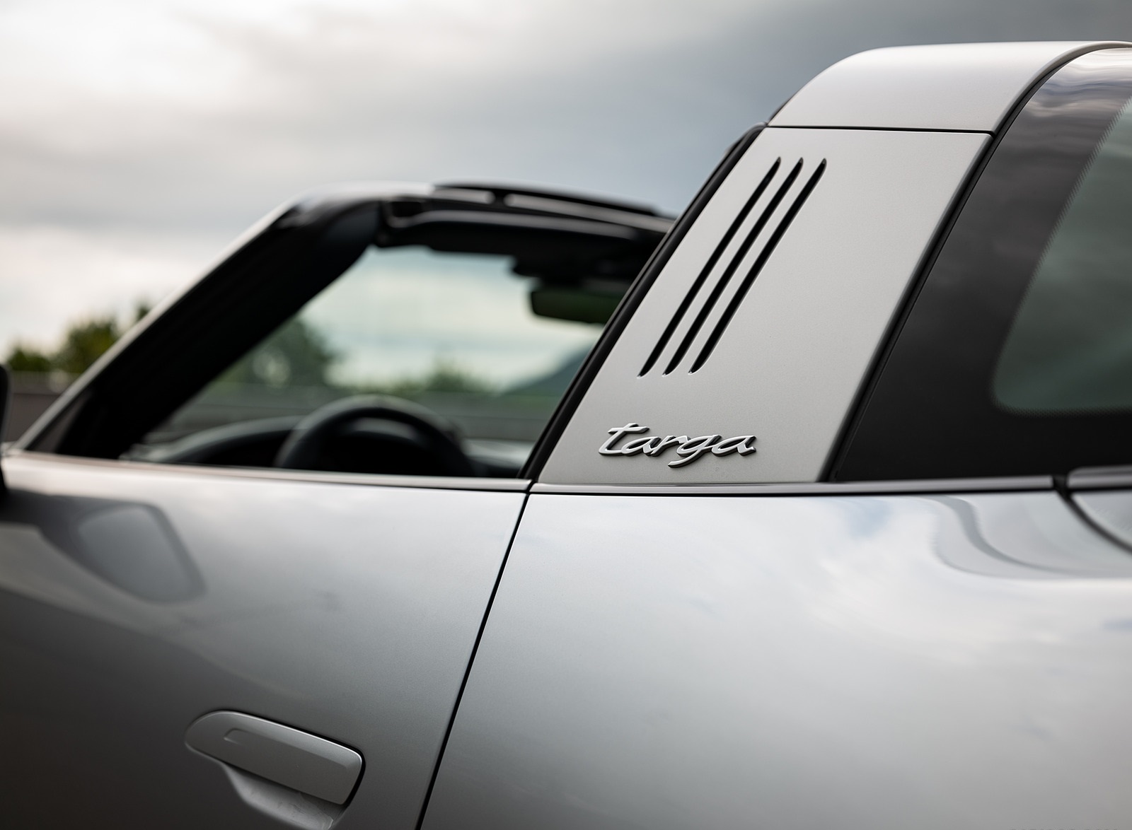 2021 Porsche 911 Targa 4 (Color: Dolomite Silver Metallic) Detail Wallpapers #106 of 126