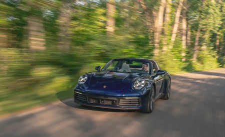 2021 Porsche 911 Targa 4 (Color: Gentian Blue) Front Wallpapers 450x275 (4)