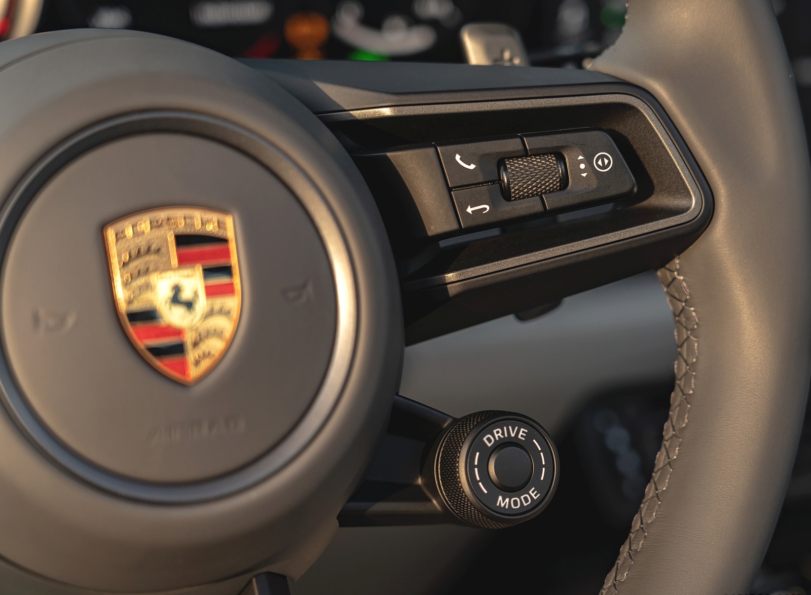 2021 Porsche 911 Targa 4 (Color: Gentian Blue) Interior Steering Wheel Wallpapers #59 of 126