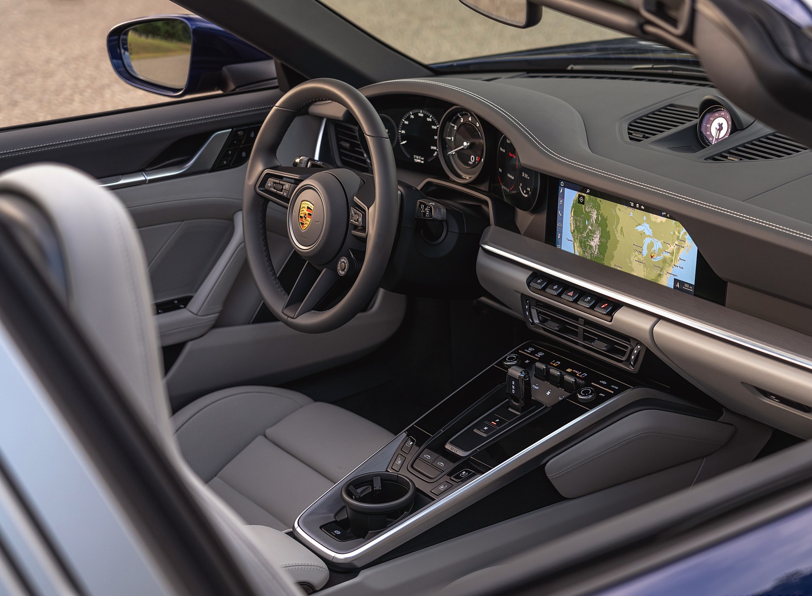 Cayenne Turbo s 2021 салон сзади