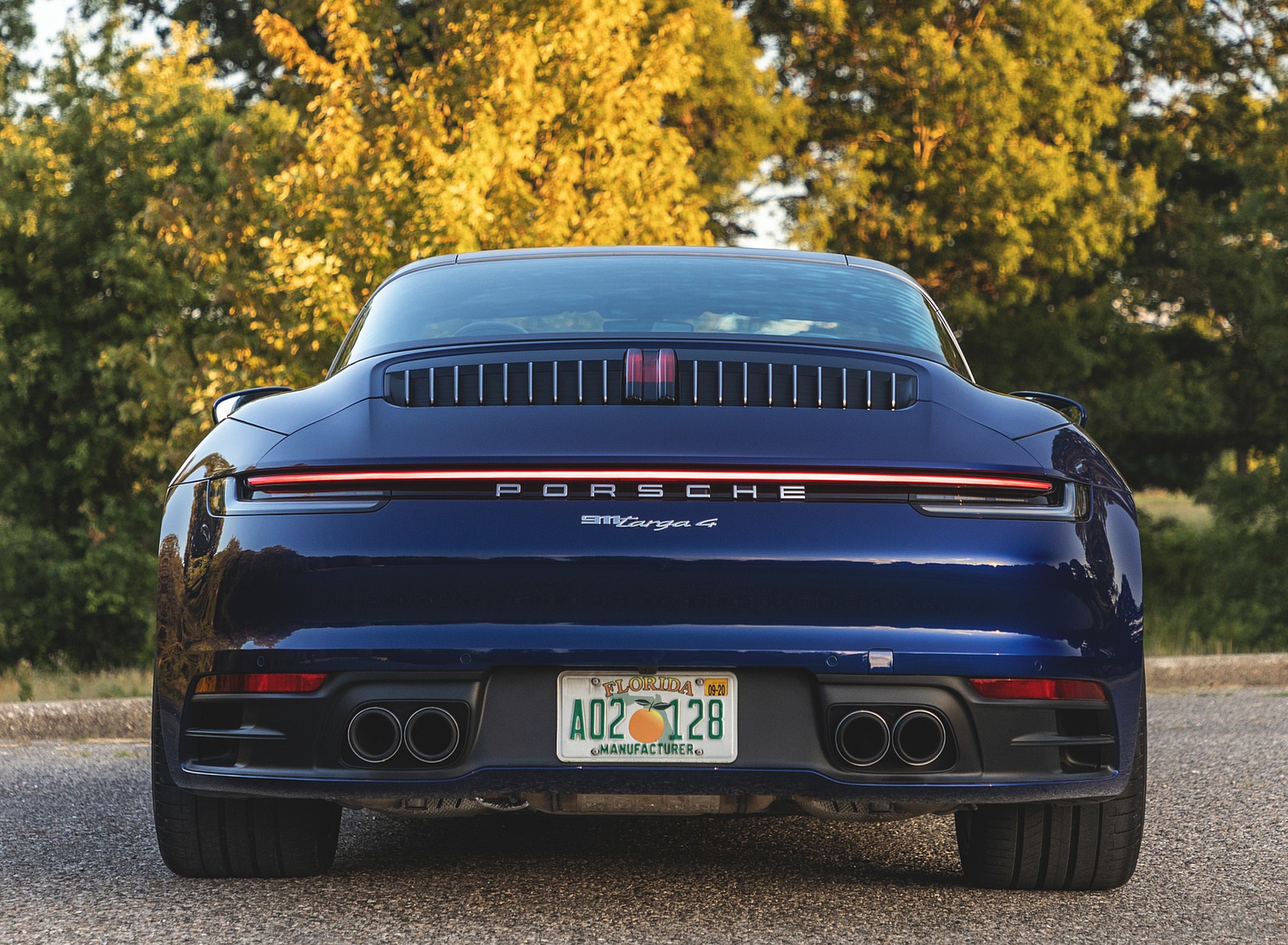 2021 Porsche 911 Targa 4 (Color: Gentian Blue) Rear Wallpapers #30 of 126