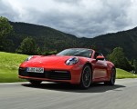 2021 Porsche 911 Targa 4S (Color: Guards Red) Front Three-Quarter Wallpapers 150x120