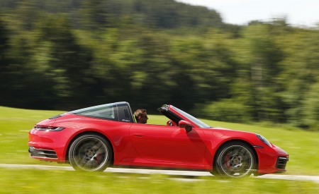 2021 Porsche 911 Targa 4S (Color: Guards Red) Side Wallpapers 450x275 (98)