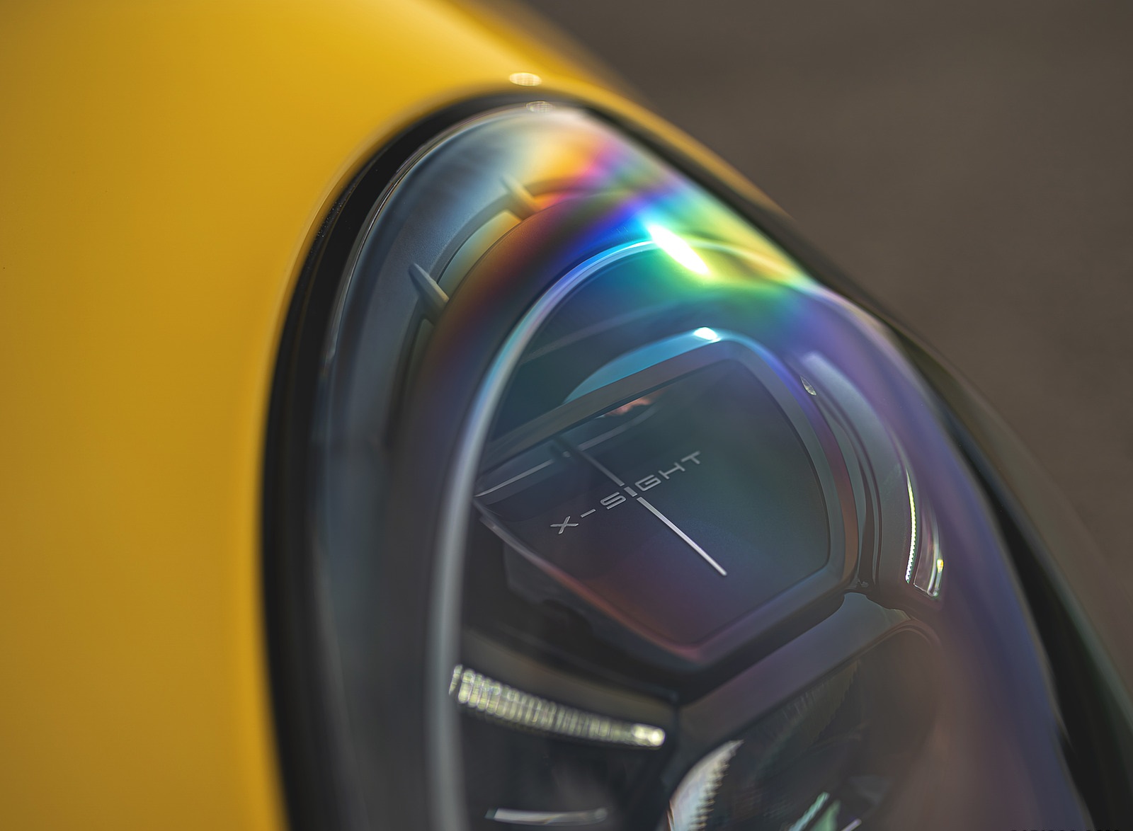 2021 Porsche 911 Targa 4S (Color: Racing Yellow) Headlight Wallpapers #43 of 138