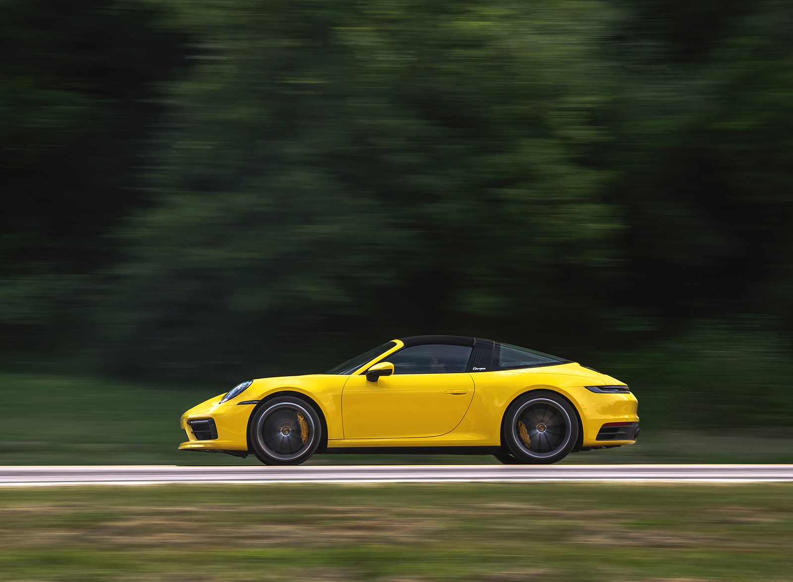 2021 Porsche 911 Targa 4S (Color: Racing Yellow) Side Wallpapers #15 of 138