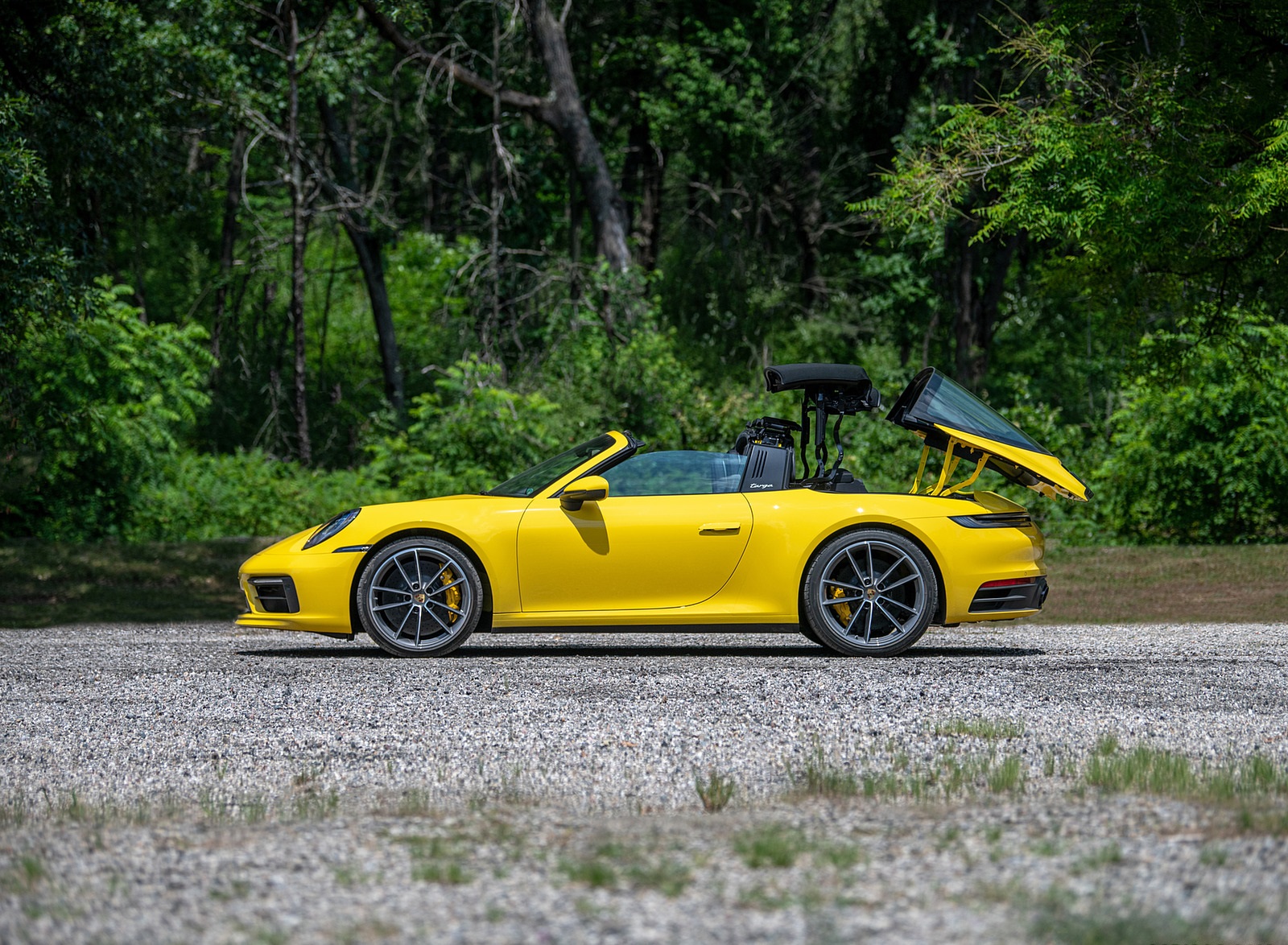 2021 Porsche 911 Targa 4S (Color: Racing Yellow) Side Wallpapers  #33 of 138
