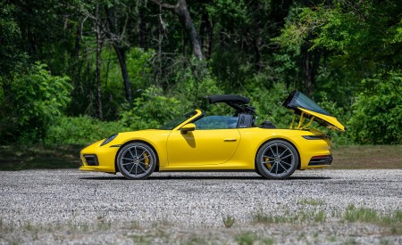 2021 Porsche 911 Targa 4S (Color: Racing Yellow) Side Wallpapers 450x275 (32)