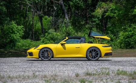 2021 Porsche 911 Targa 4S (Color: Racing Yellow) Side Wallpapers  450x275 (31)