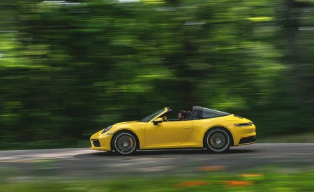 2021 Porsche 911 Targa 4S (Color: Racing Yellow) Side Wallpapers 450x275 (11)