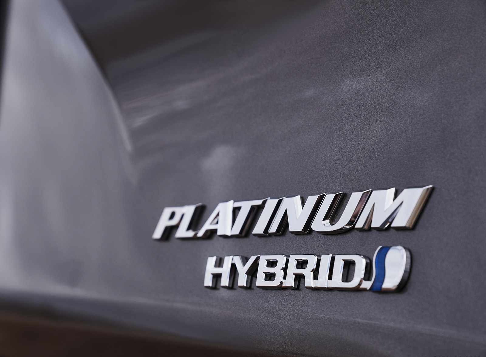 2021 Toyota Sienna Platinum Hybrid Badge Wallpapers #11 of 19