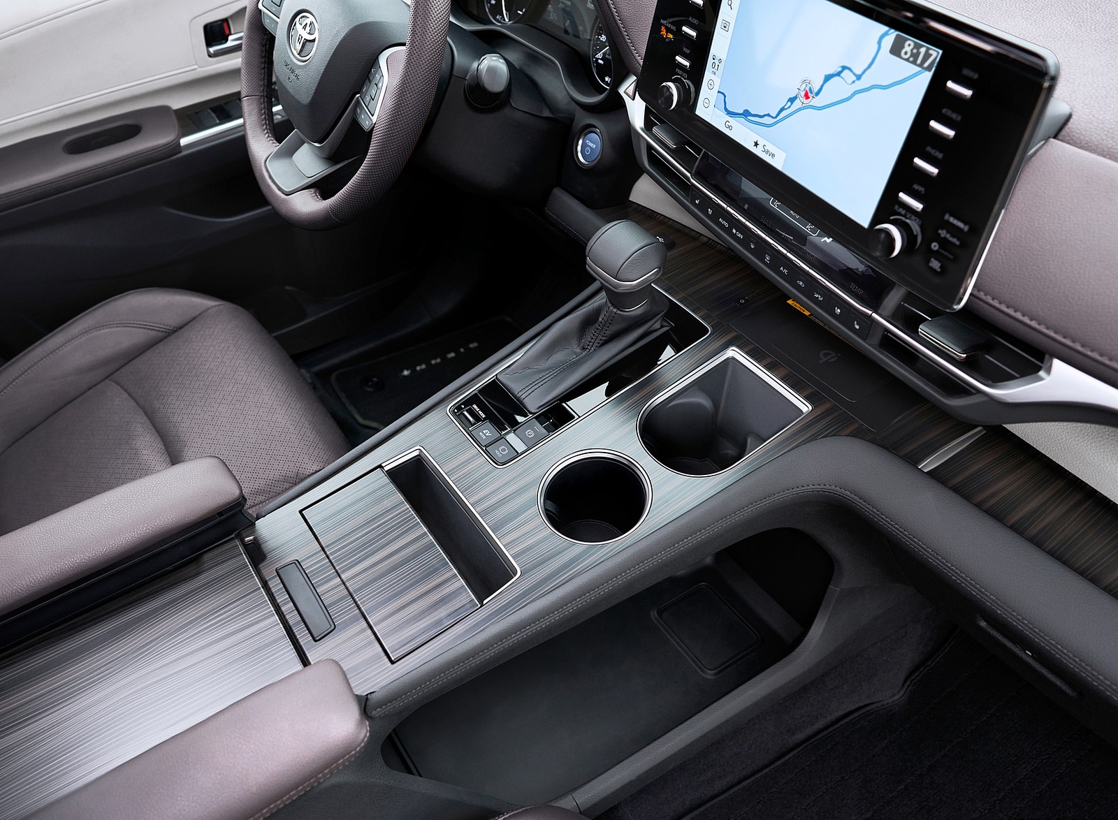 2021 Toyota Sienna Platinum Hybrid Central Console Wallpapers #13 of 19