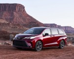 2021 Toyota Sienna XSE Hybrid Front Three-Quarter Wallpapers 150x120