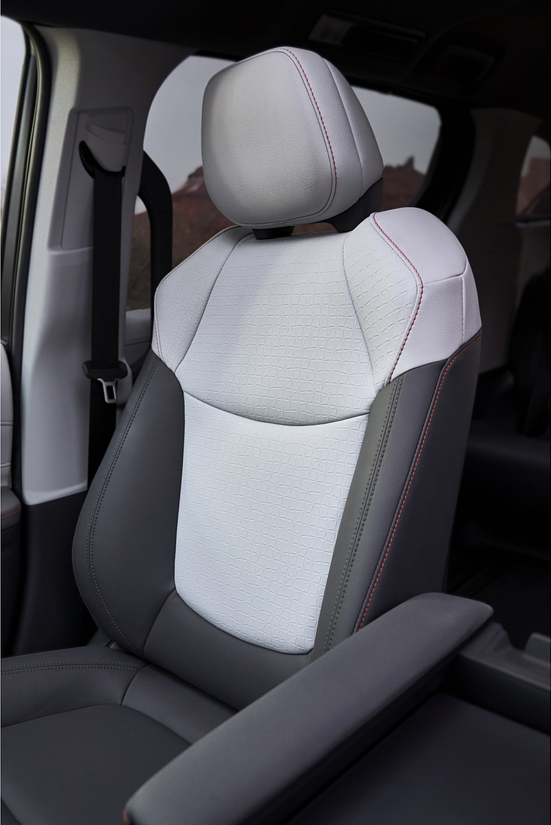 2021 Toyota Sienna XSE Hybrid Interior Seats Wallpapers (9)
