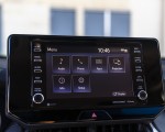 2021 Toyota Venza Hybrid LE Central Console Wallpapers 150x120 (30)