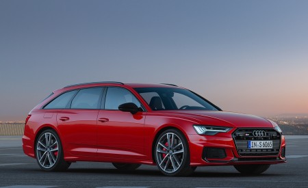 2020 Audi S6 Avant TDI (Color: Tango Red) Front Three-Quarter Wallpapers  450x275 (30)