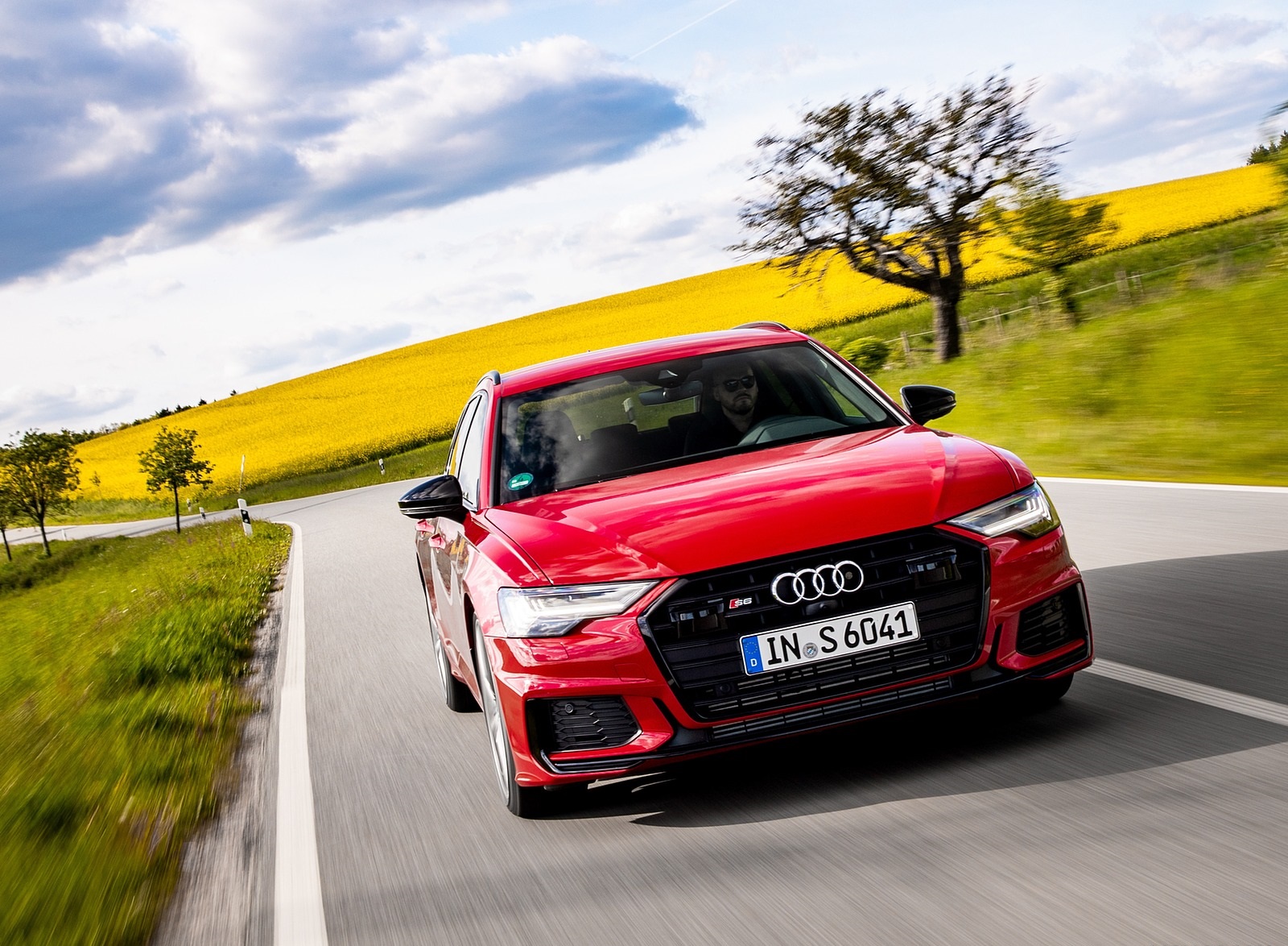 2020 Audi S6 Avant TDI (Color: Tango Red) Front Wallpapers  (1)