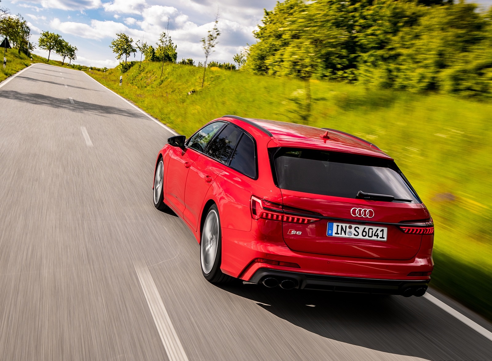 2020 Audi S6 Avant TDI (Color: Tango Red) Rear Three-Quarter Wallpapers  #7 of 60