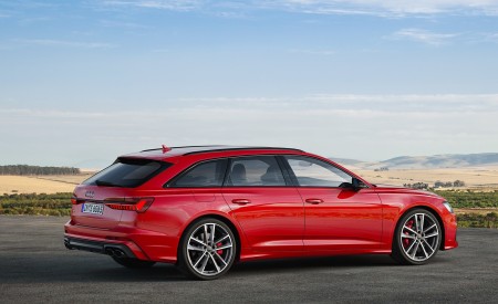 2020 Audi S6 Avant TDI (Color: Tango Red) Rear Three-Quarter Wallpapers  450x275 (34)