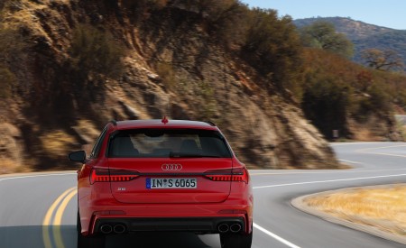 2020 Audi S6 Avant TDI (Color: Tango Red) Rear Wallpapers 450x275 (29)