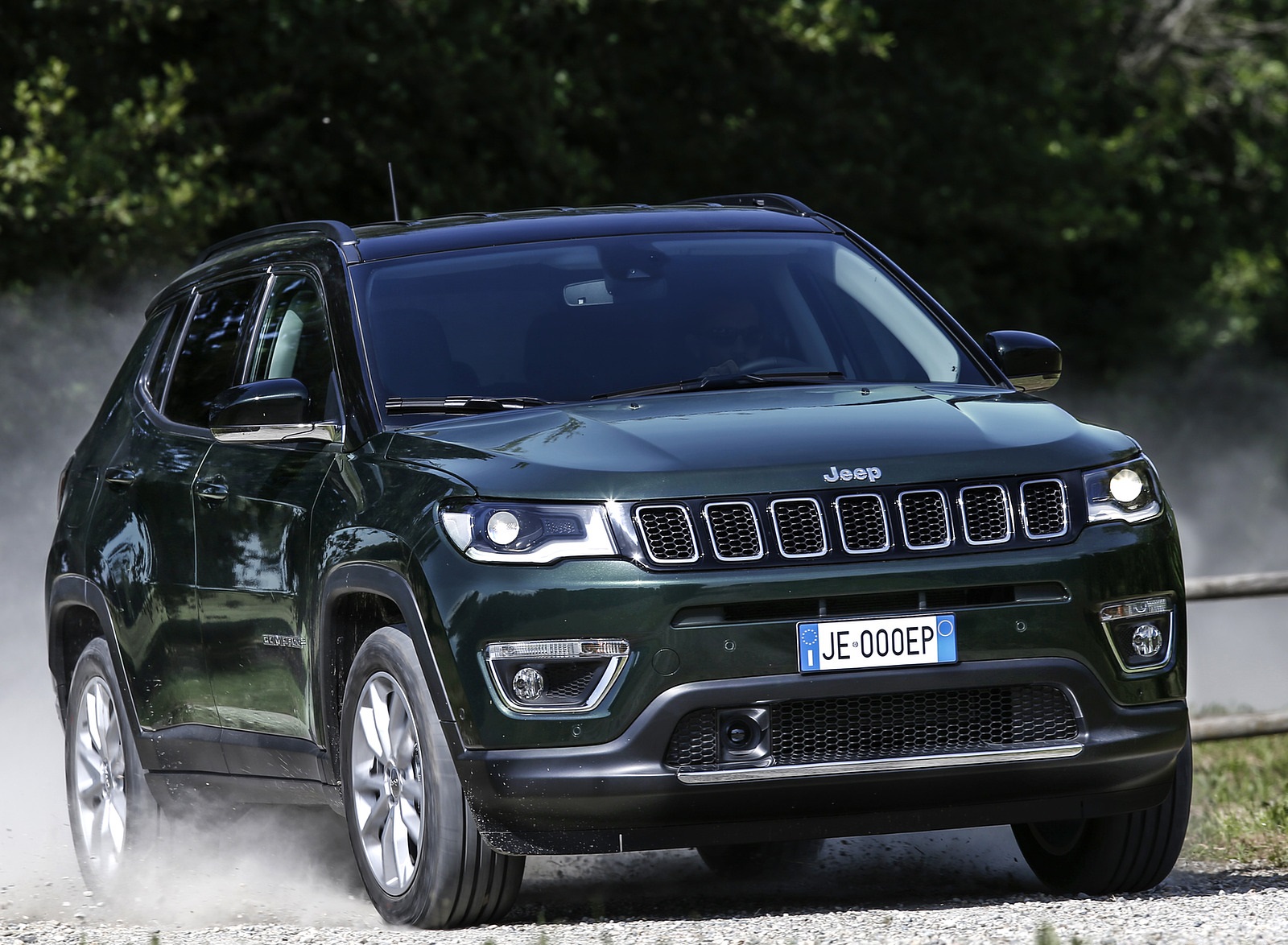 2020 Jeep Compass (Euro-Spec) Front Wallpapers (8)