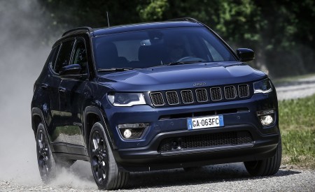 2020 Jeep Compass (Euro-Spec) Front Wallpapers 450x275 (4)