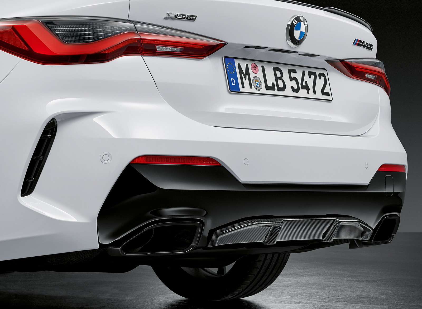 2021 BMW 4 Series Coupe M Performance Parts Rear Bumper Wallpapers #55 of 82