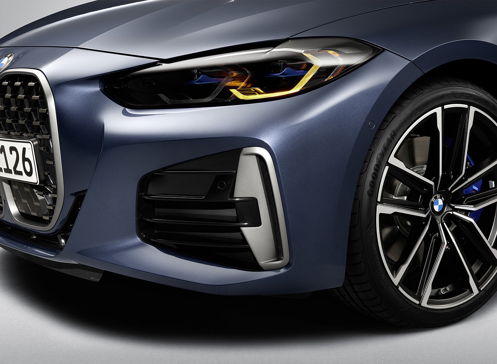 2021 BMW M440i xDrive Coupe Headlight Wallpapers #75 of 82