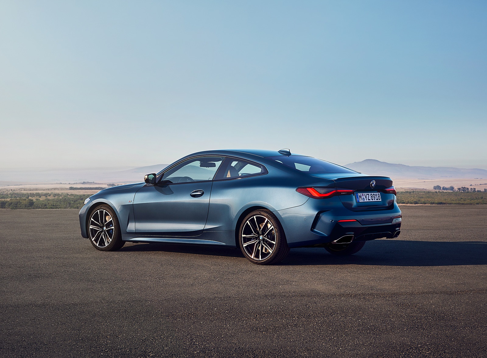2021 BMW M440i xDrive Coupe Rear Three-Quarter Wallpapers #54 of 82
