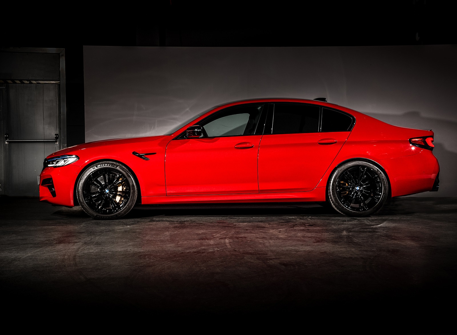 2021 BMW M5 Competition Side Wallpapers #35 of 46