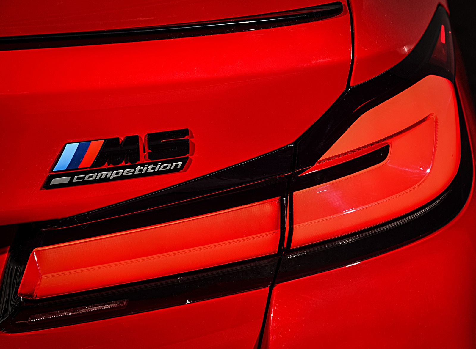 2021 BMW M5 Competition Tail Light Wallpapers #40 of 46