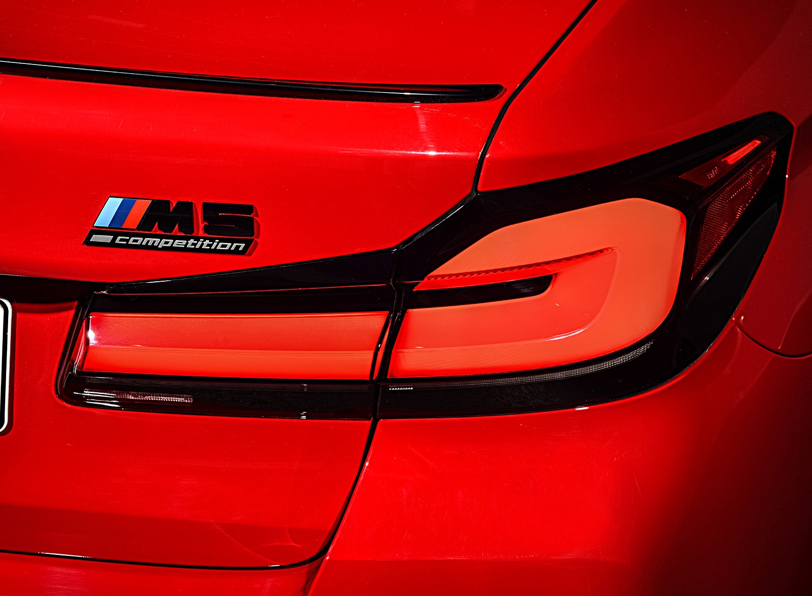 2021 BMW M5 Competition Tail Light Wallpapers #41 of 46