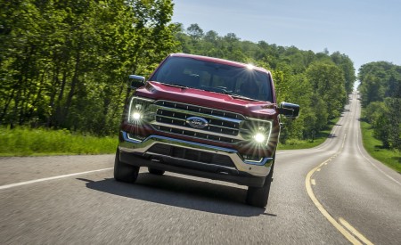 2021 Ford F-150 Lariat (Color: Rapid Red Metallic) Front Wallpapers  450x275 (3)