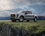 2021 Ford F-150 Platinum (Color: Iconic Silver) Front Three-Quarter Wallpapers 150x120 (20)